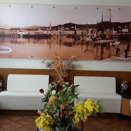 Hotel Centro Imperia Dış mekan fotoğraf