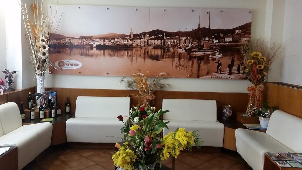 Hotel Centro Imperia Dış mekan fotoğraf