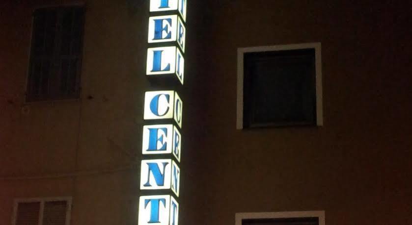 Hotel Centro Imperia Dış mekan fotoğraf