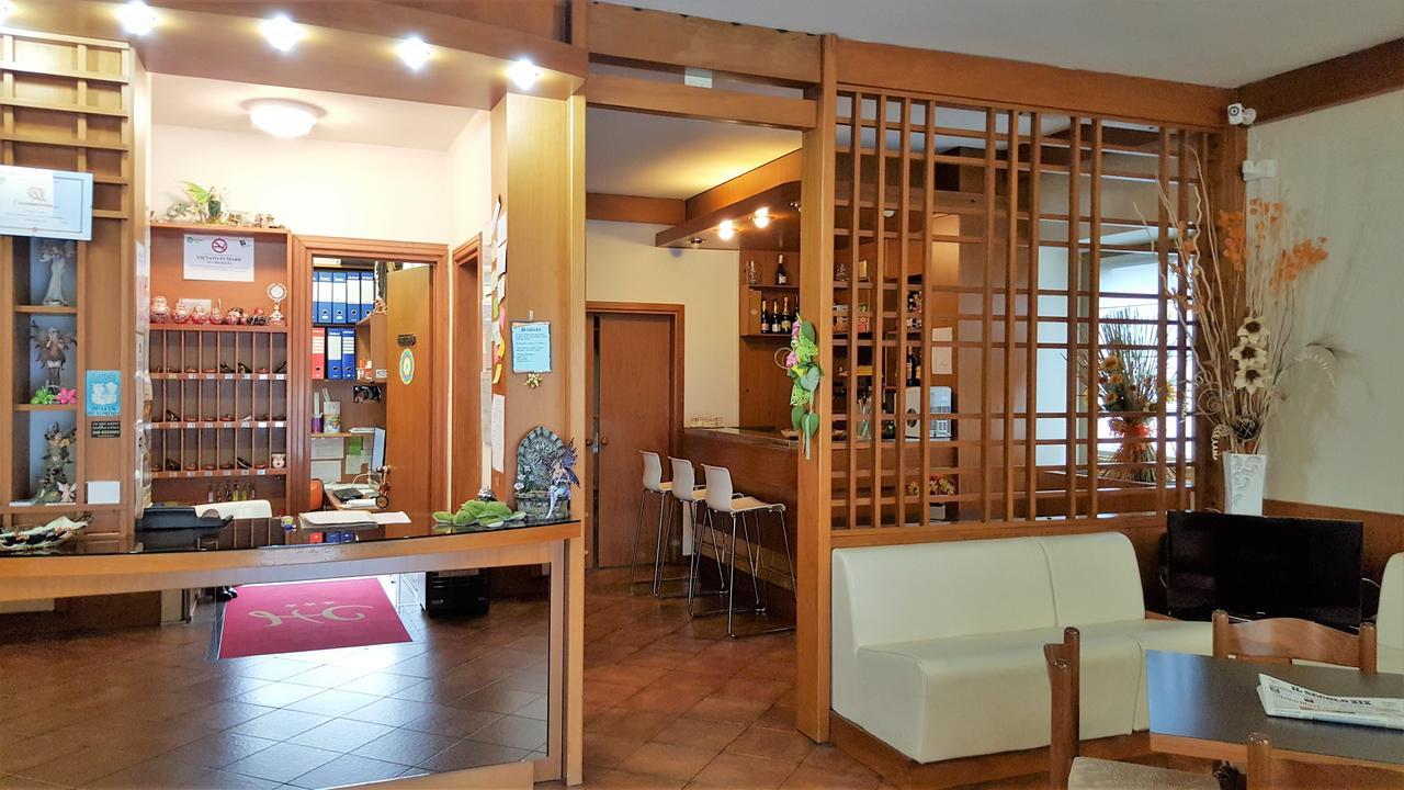 Hotel Centro Imperia Dış mekan fotoğraf