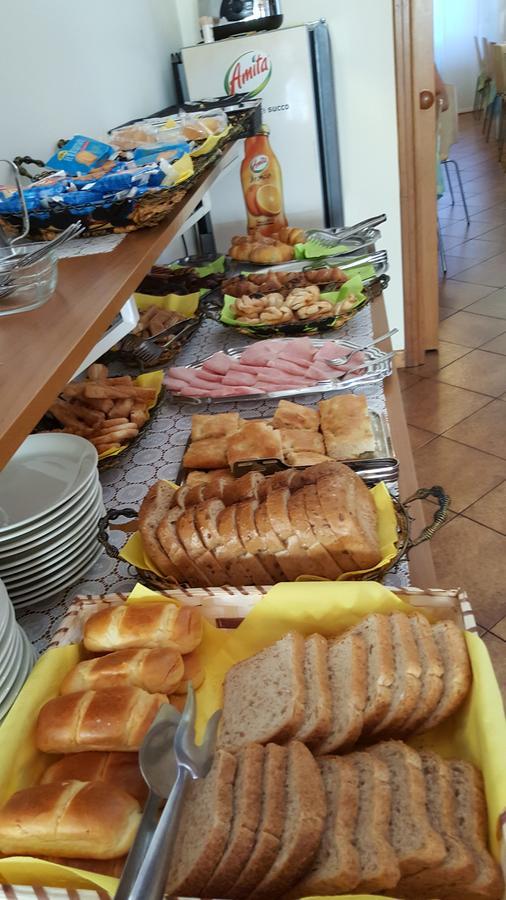 Hotel Centro Imperia Dış mekan fotoğraf